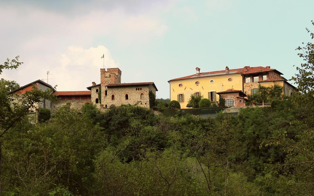 斯特兰比内洛城堡住宿加早餐旅馆 Strambinello 外观 照片